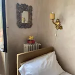Borghi فندق مبيت وإفطار 3*