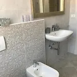 Borghi فندق مبيت وإفطار كومو