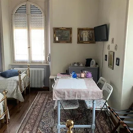 Borghi *